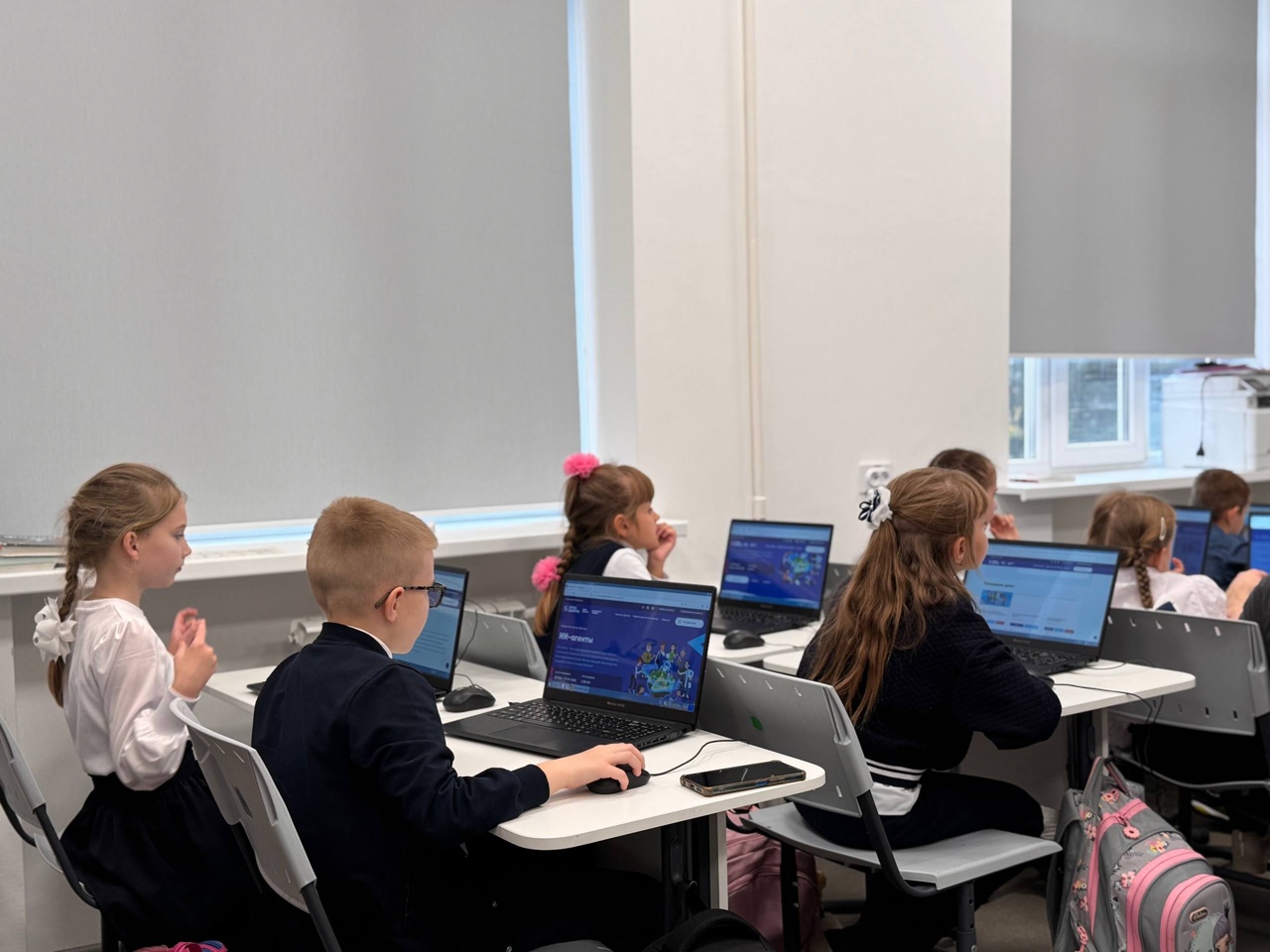 Урок Цифр на тему &amp;quot;ИИ-агенты&amp;quot;.